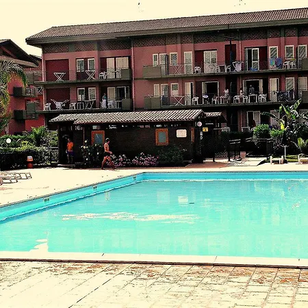 Fondachello Village 3* Katania